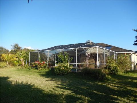 A home in LAKELAND