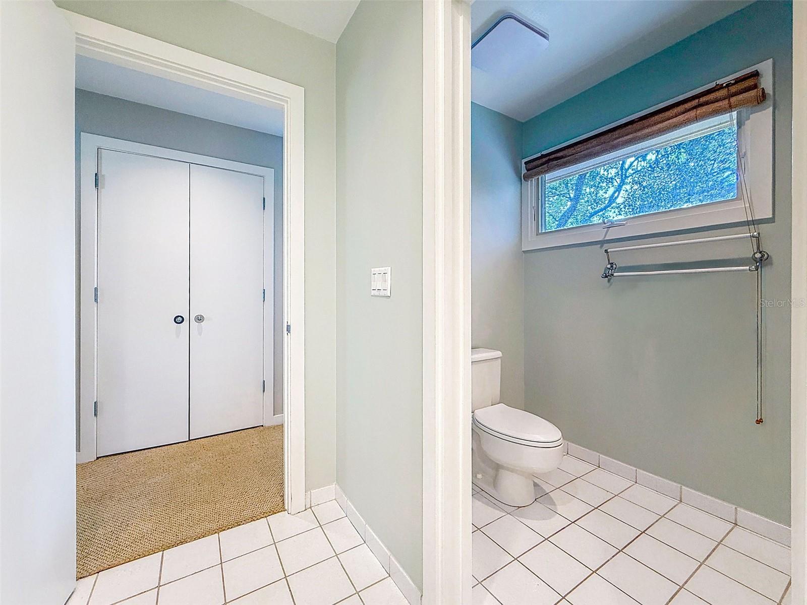 AUTUMN WOODS-UNIT III - Residential Lease