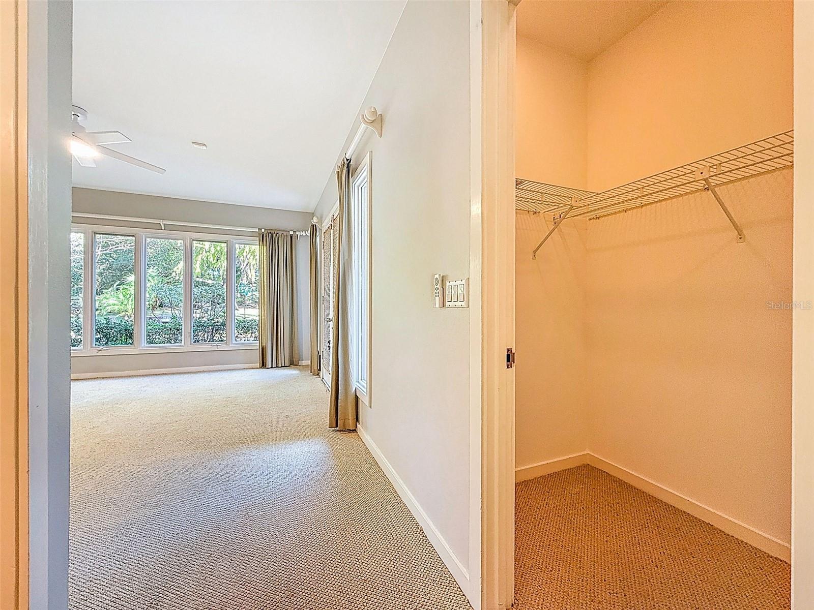 AUTUMN WOODS-UNIT III - Residential Lease