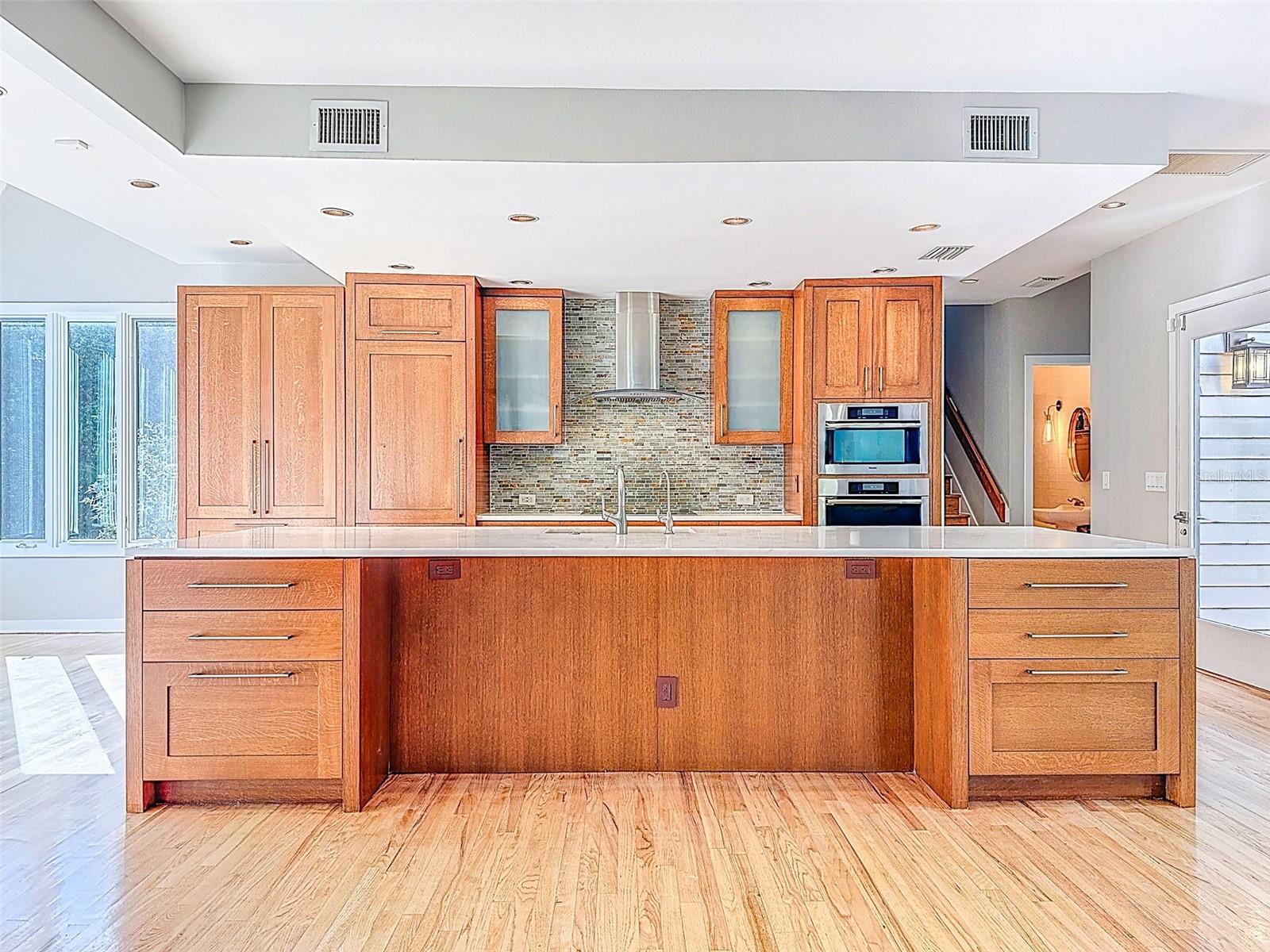 AUTUMN WOODS-UNIT III - Residential Lease