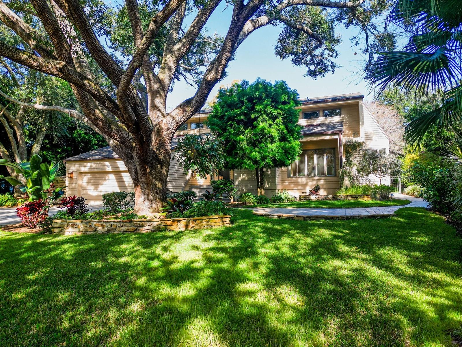 AUTUMN WOODS-UNIT III - Residential Lease