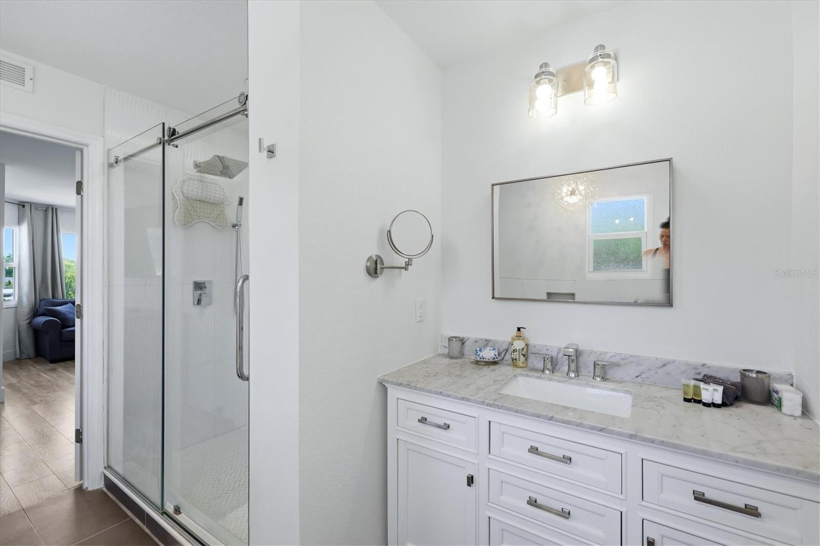 PHILLIPPI COVE - Residential