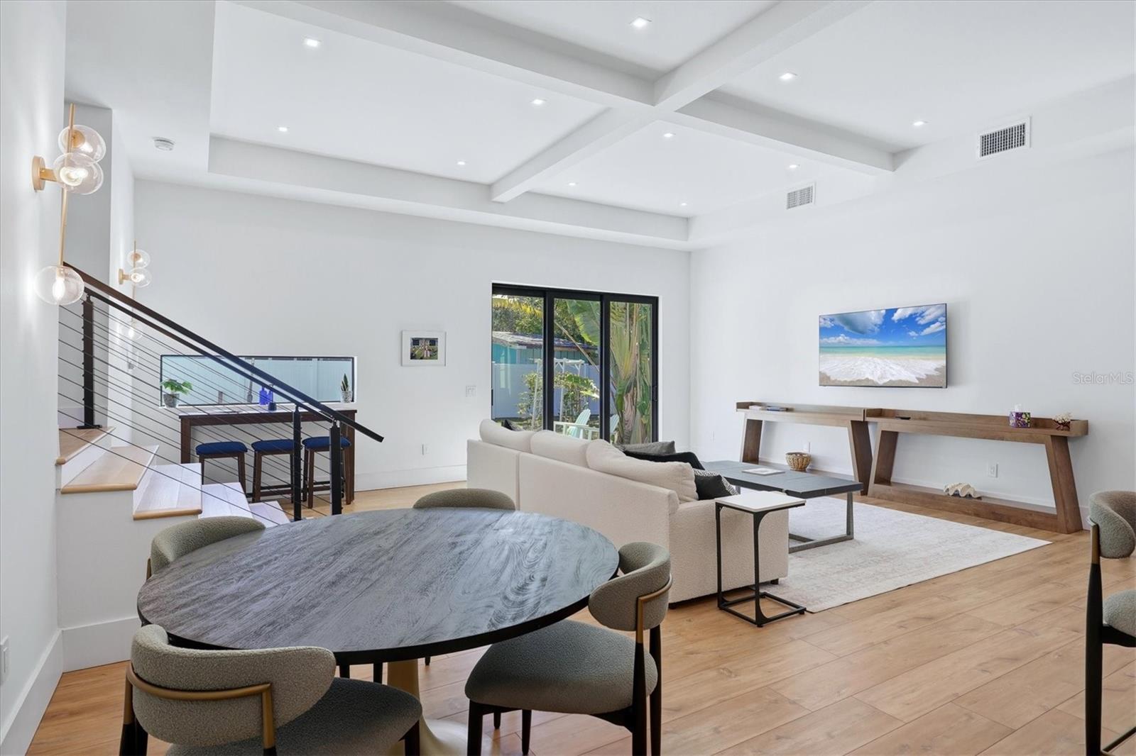 PHILLIPPI COVE - Residential