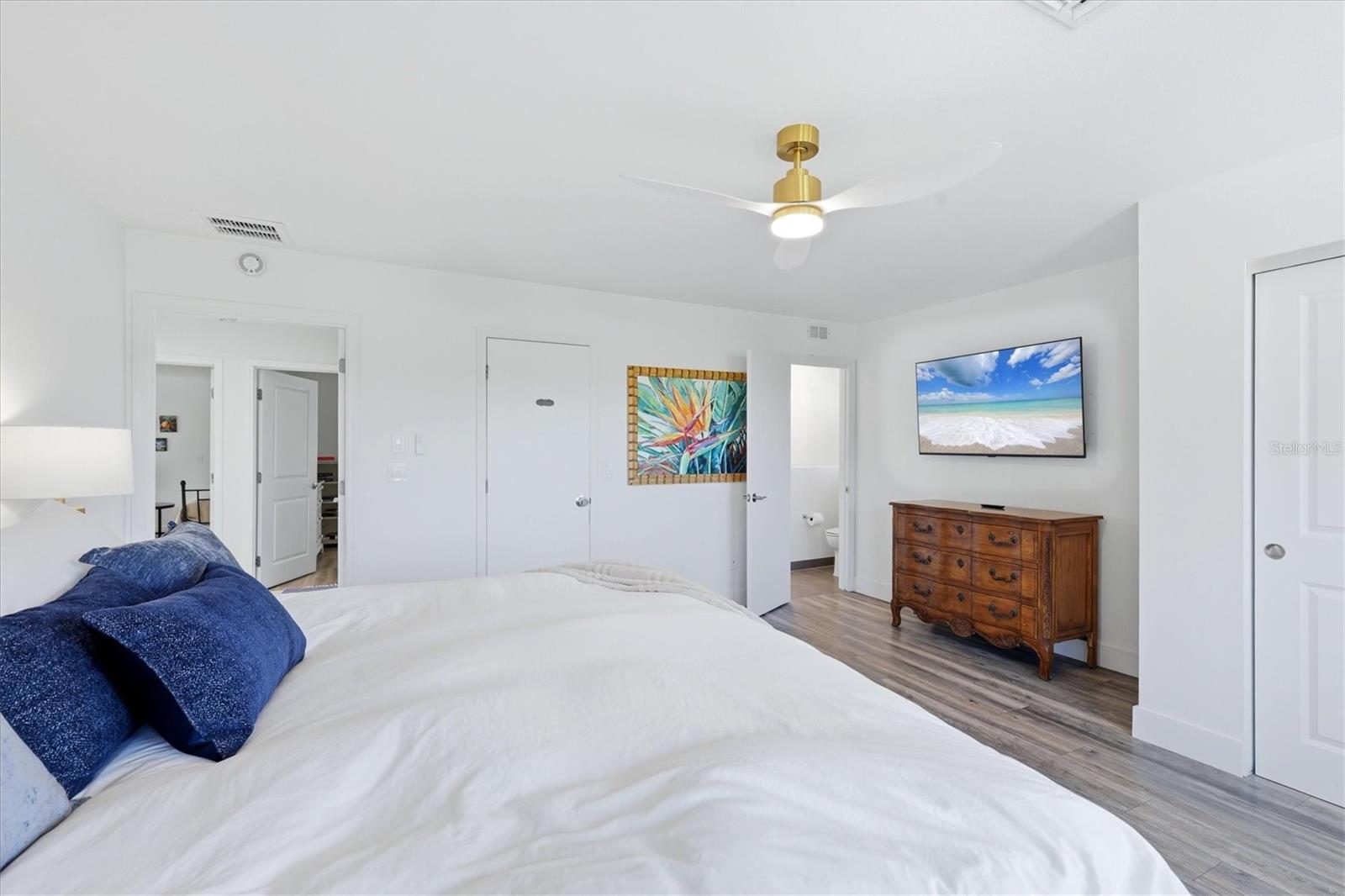 PHILLIPPI COVE - Residential