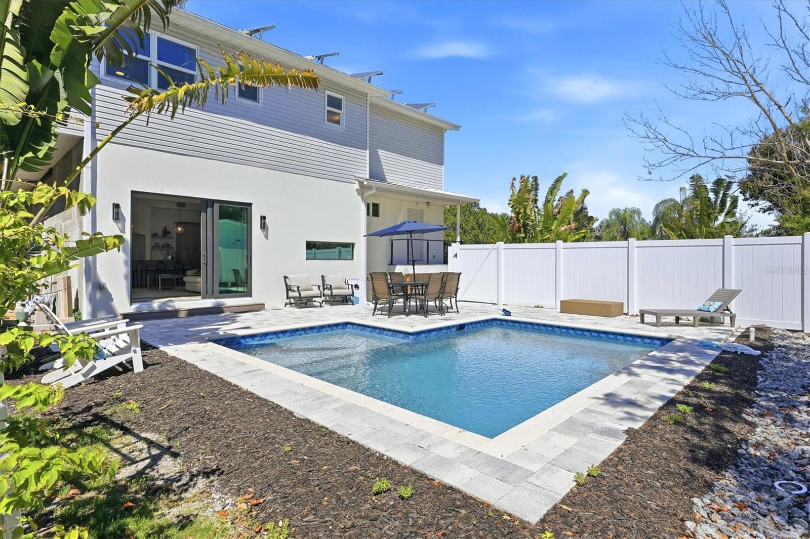 PHILLIPPI COVE - Residential