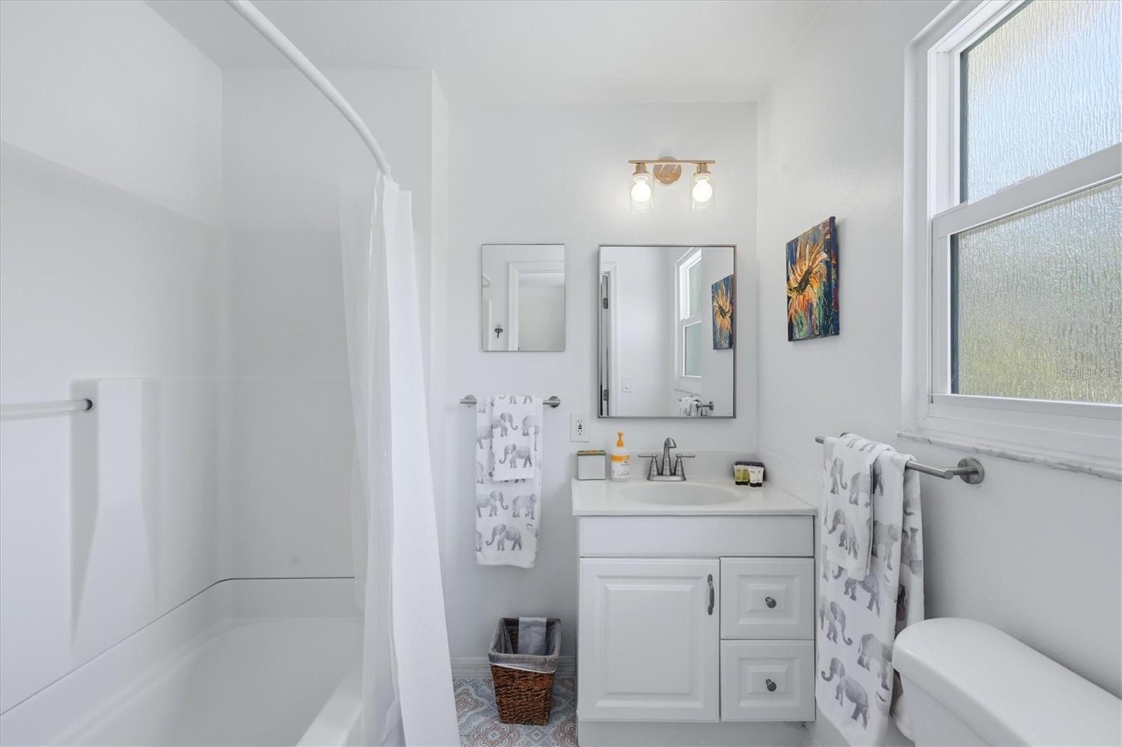 PHILLIPPI COVE - Residential