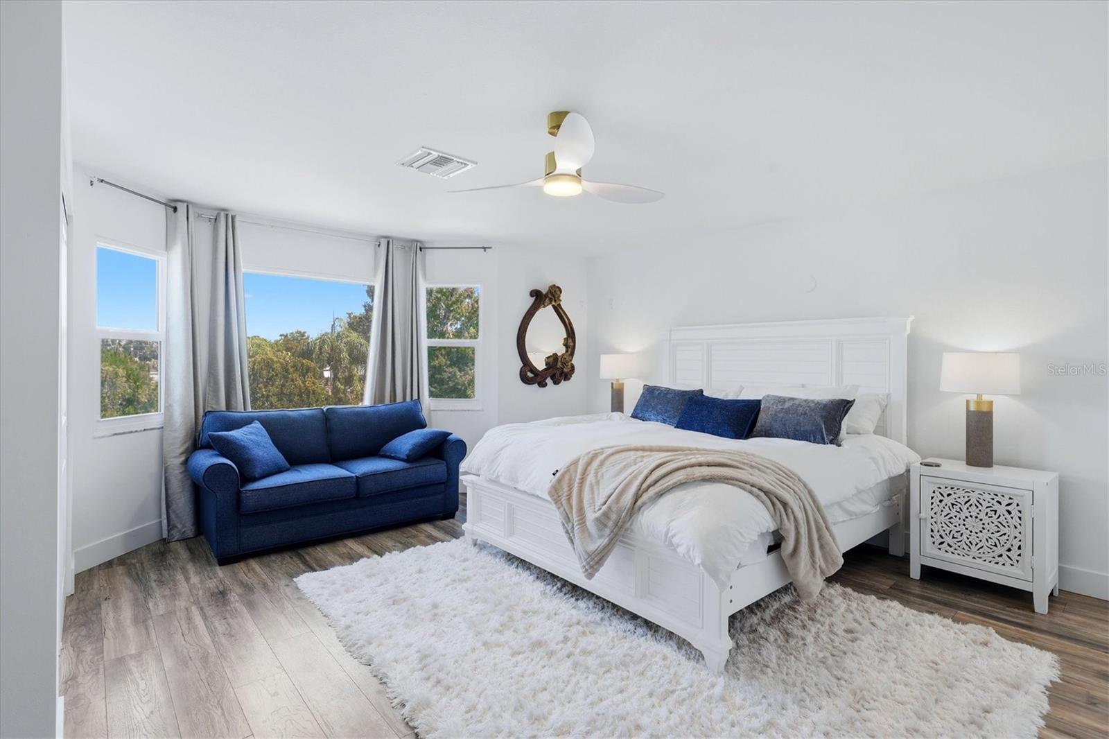 PHILLIPPI COVE - Residential