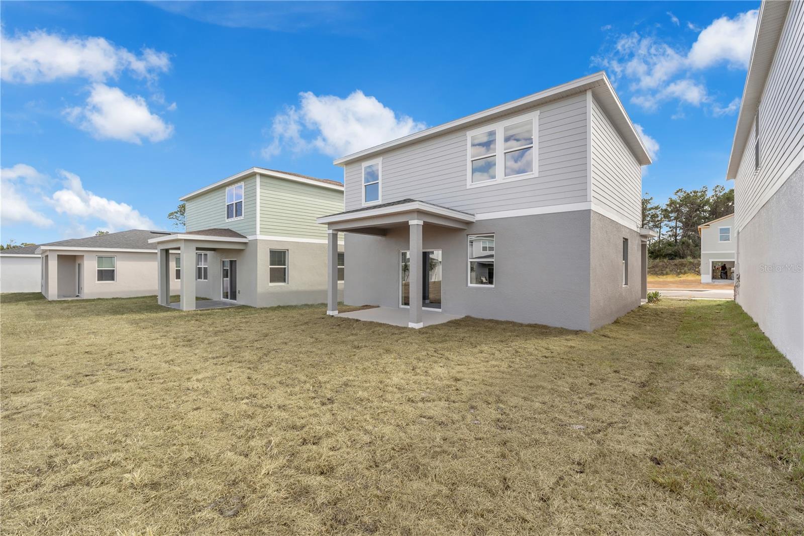 OAKFIELD TRAILS - Residential