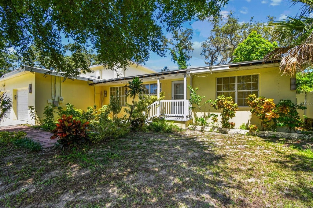 Photo of 1377 S Washington Avenue, Clearwater, FL 33756 (MLS # TB8549151)