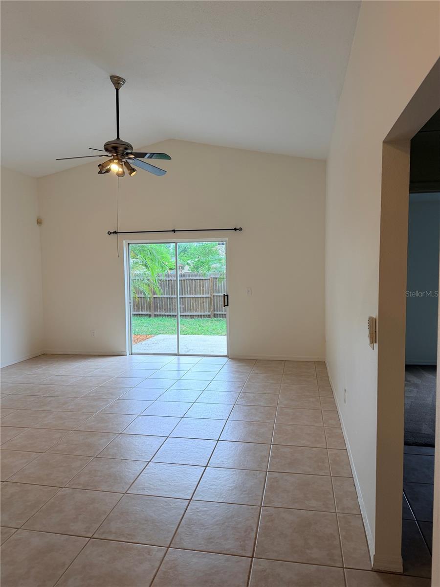 4211 SHADOW CREEK CIRCLE