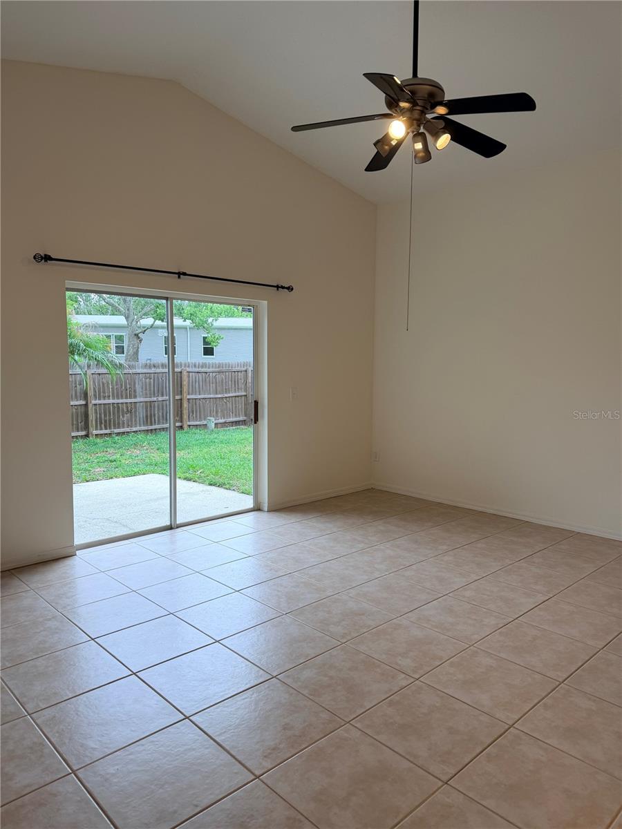 4211 SHADOW CREEK CIRCLE