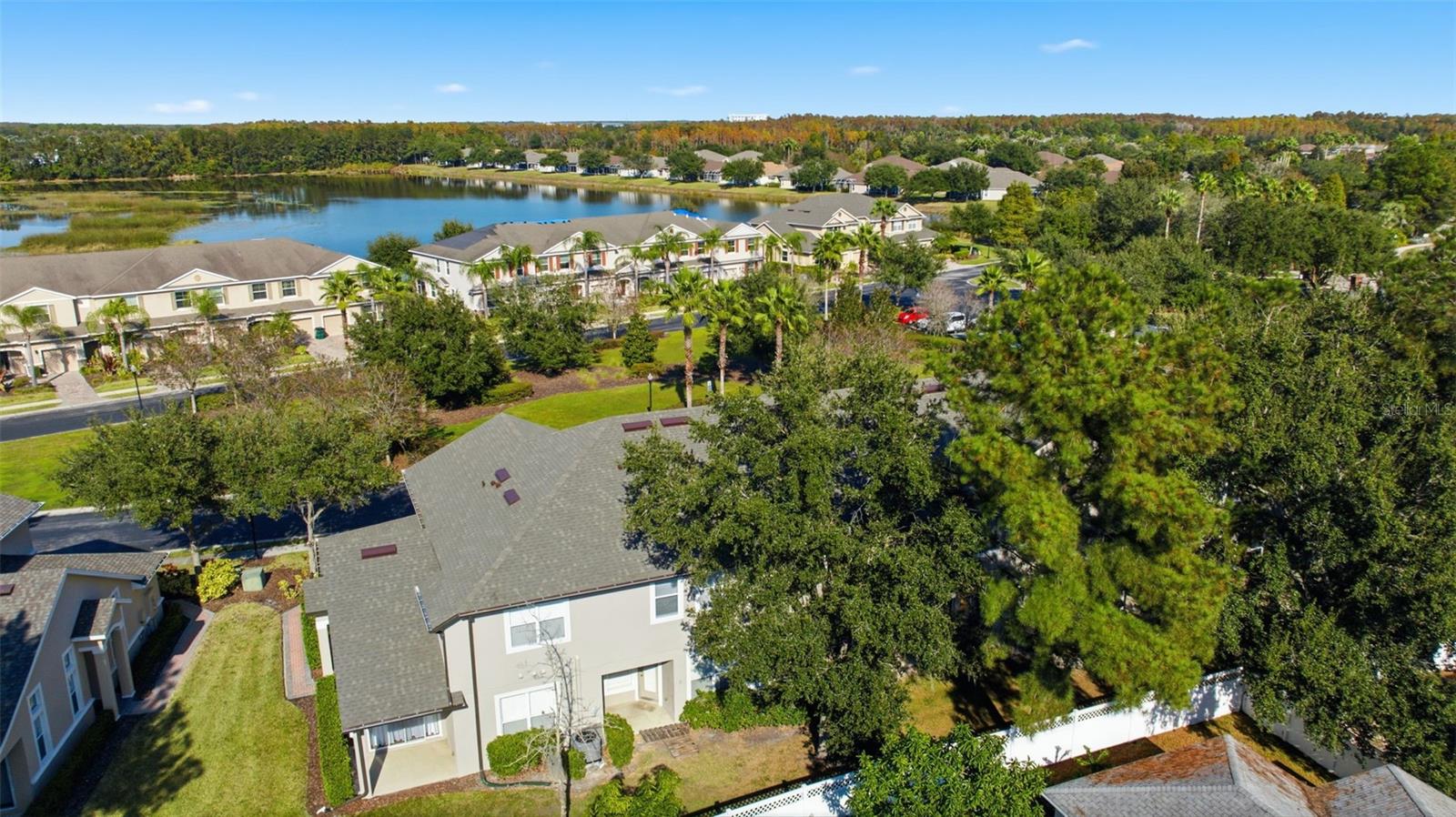 SEVEN OAKS - Residential