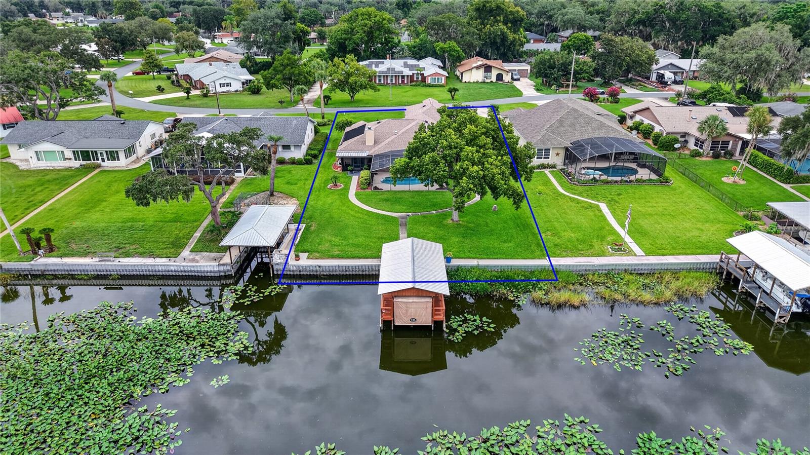 5516 E HARBOR DRIVE