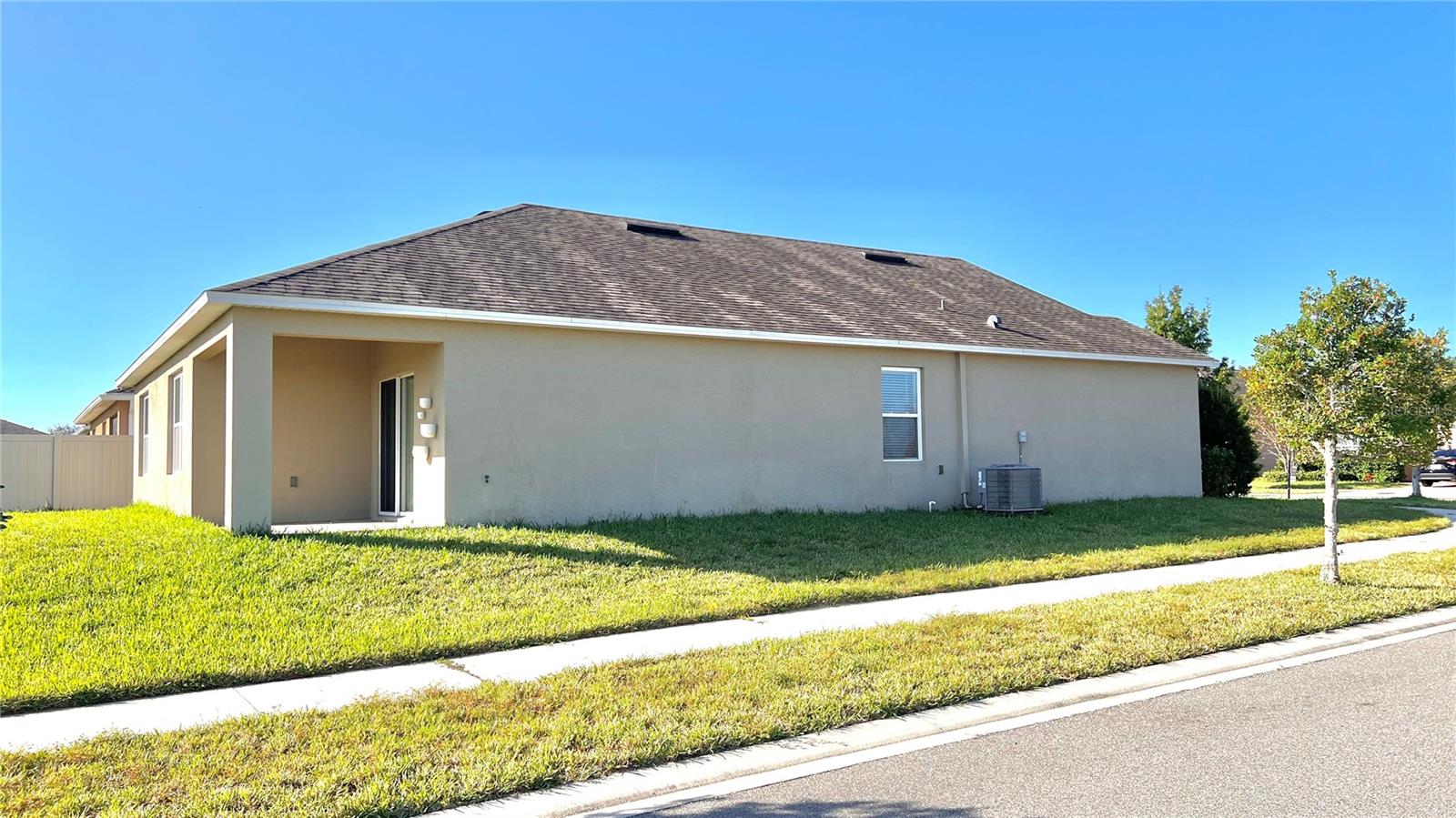 842 GUADALUPE DRIVE