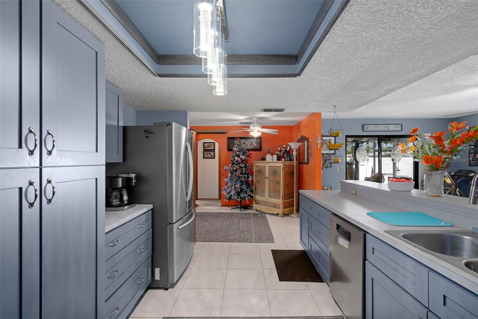 SPRING HILL - Residential