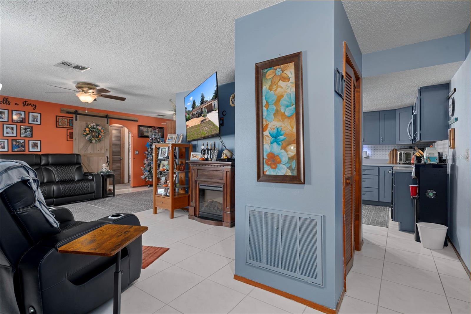 SPRING HILL - Residential