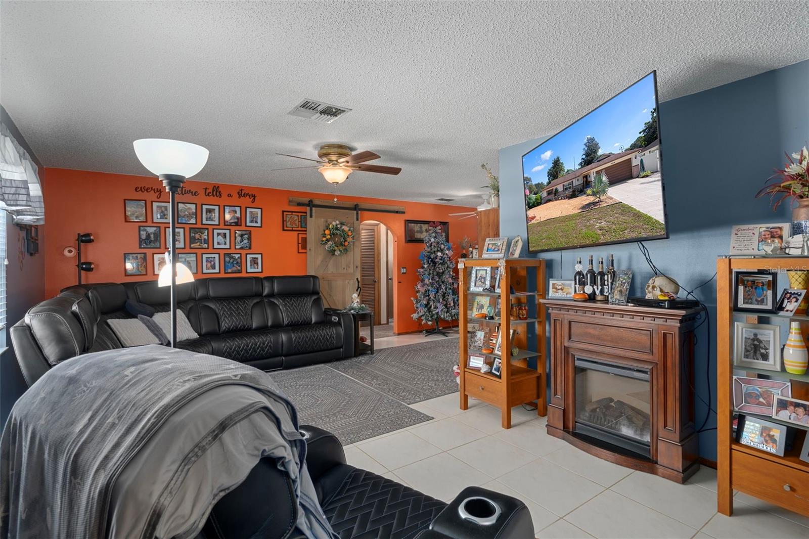 SPRING HILL - Residential