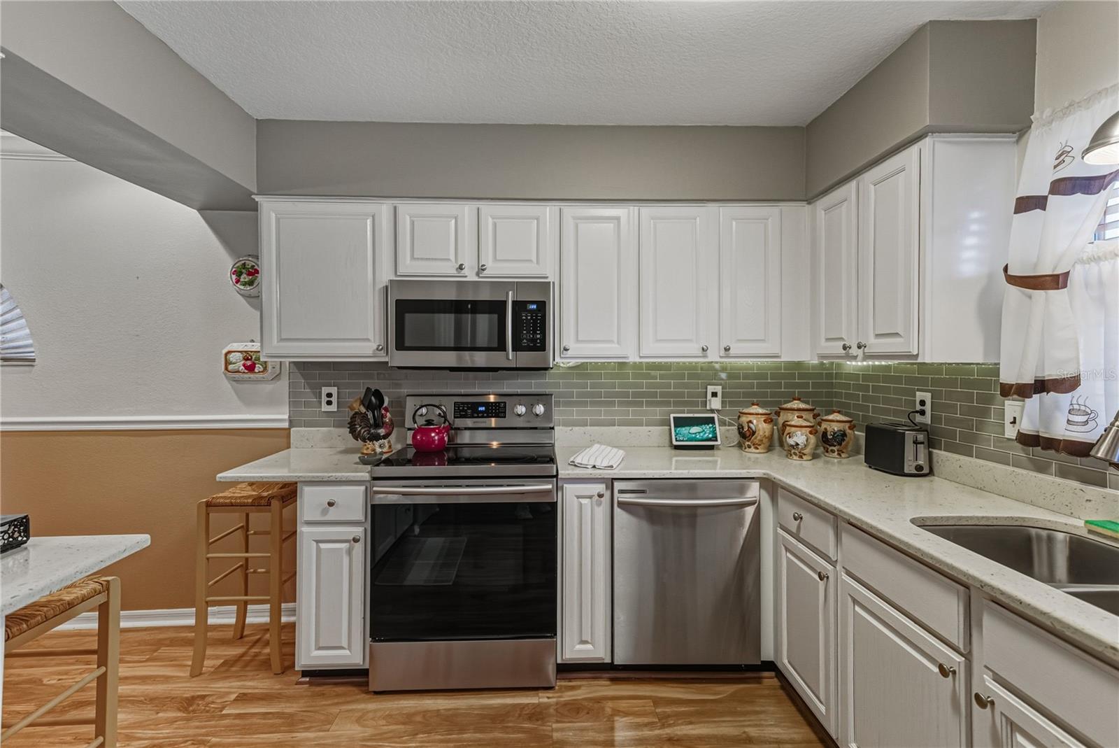 TAMPA BAY GOLF TENNIS CLUB - Residential Lease