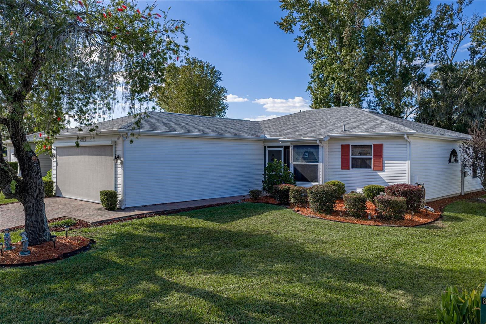 TAMPA BAY GOLF TENNIS CLUB - Residential Lease