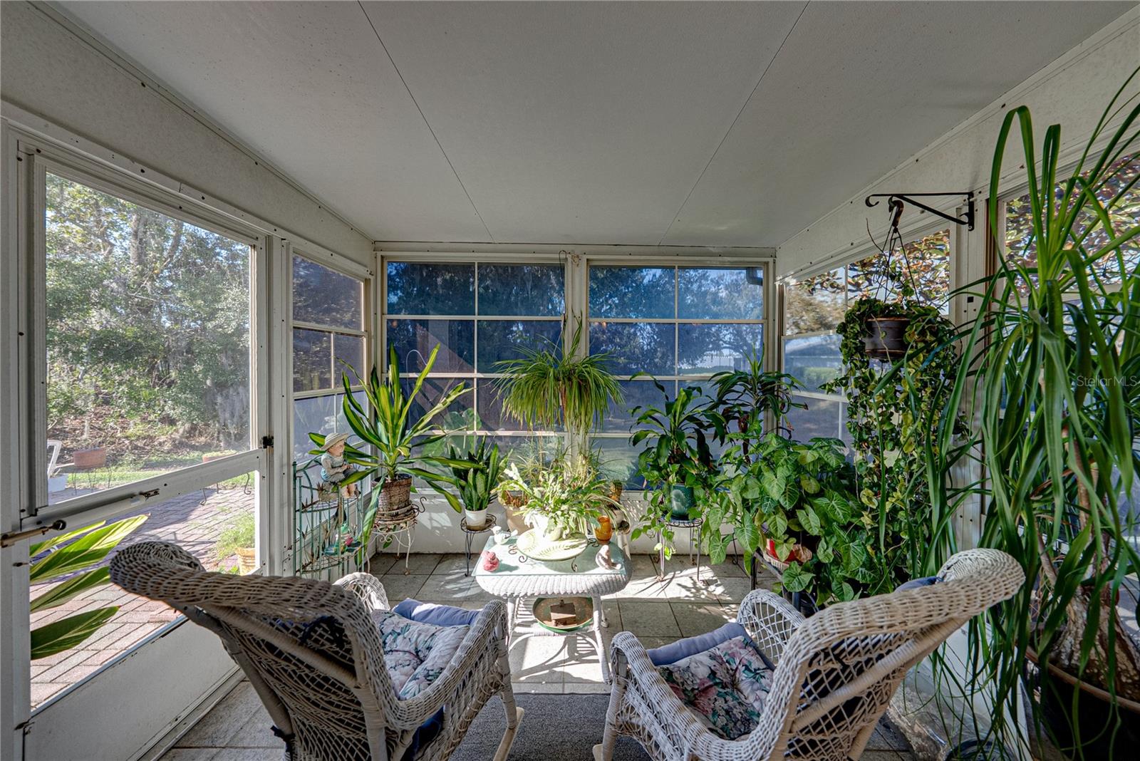 TAMPA BAY GOLF TENNIS CLUB - Residential Lease