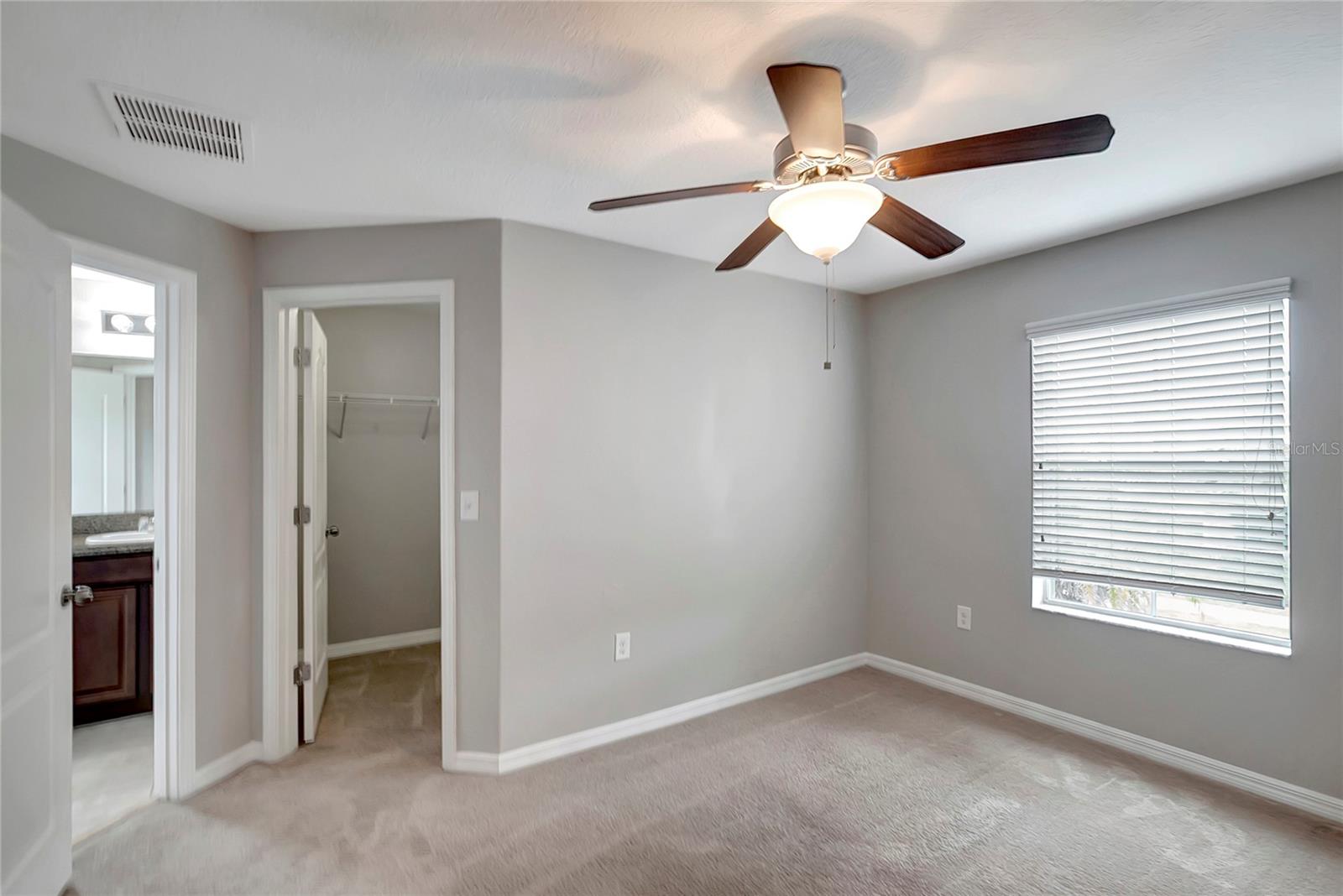 HAWKS POINT PH N TWNHMS - Residential