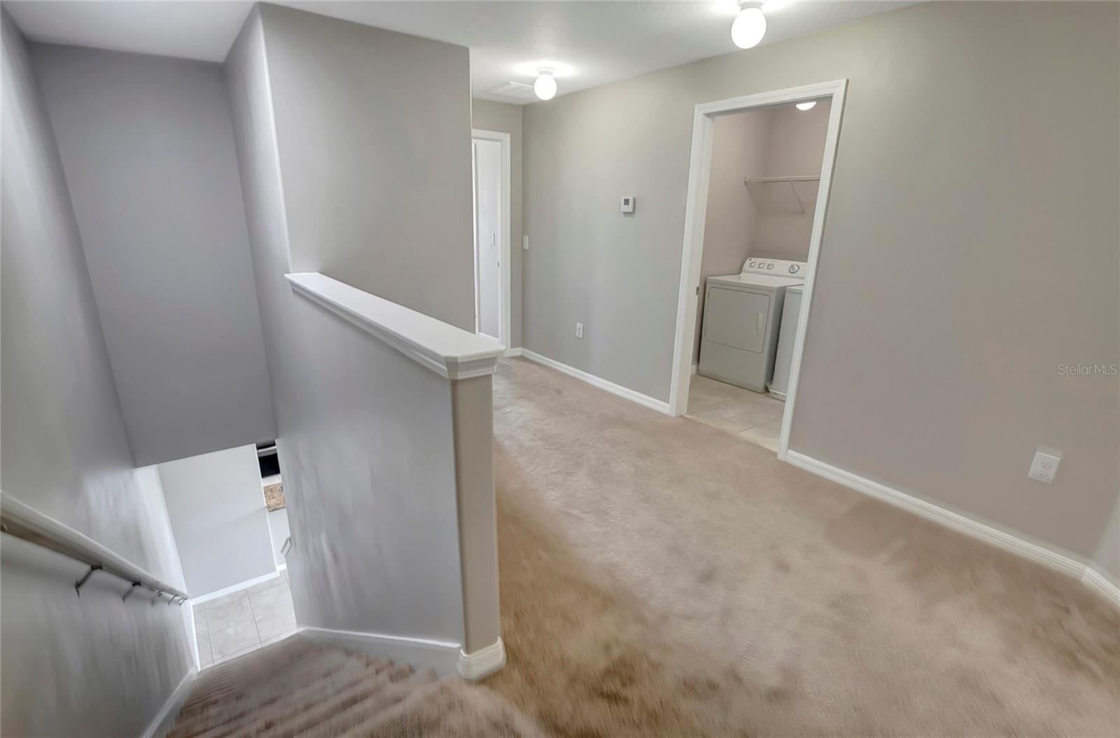 HAWKS POINT PH N TWNHMS - Residential