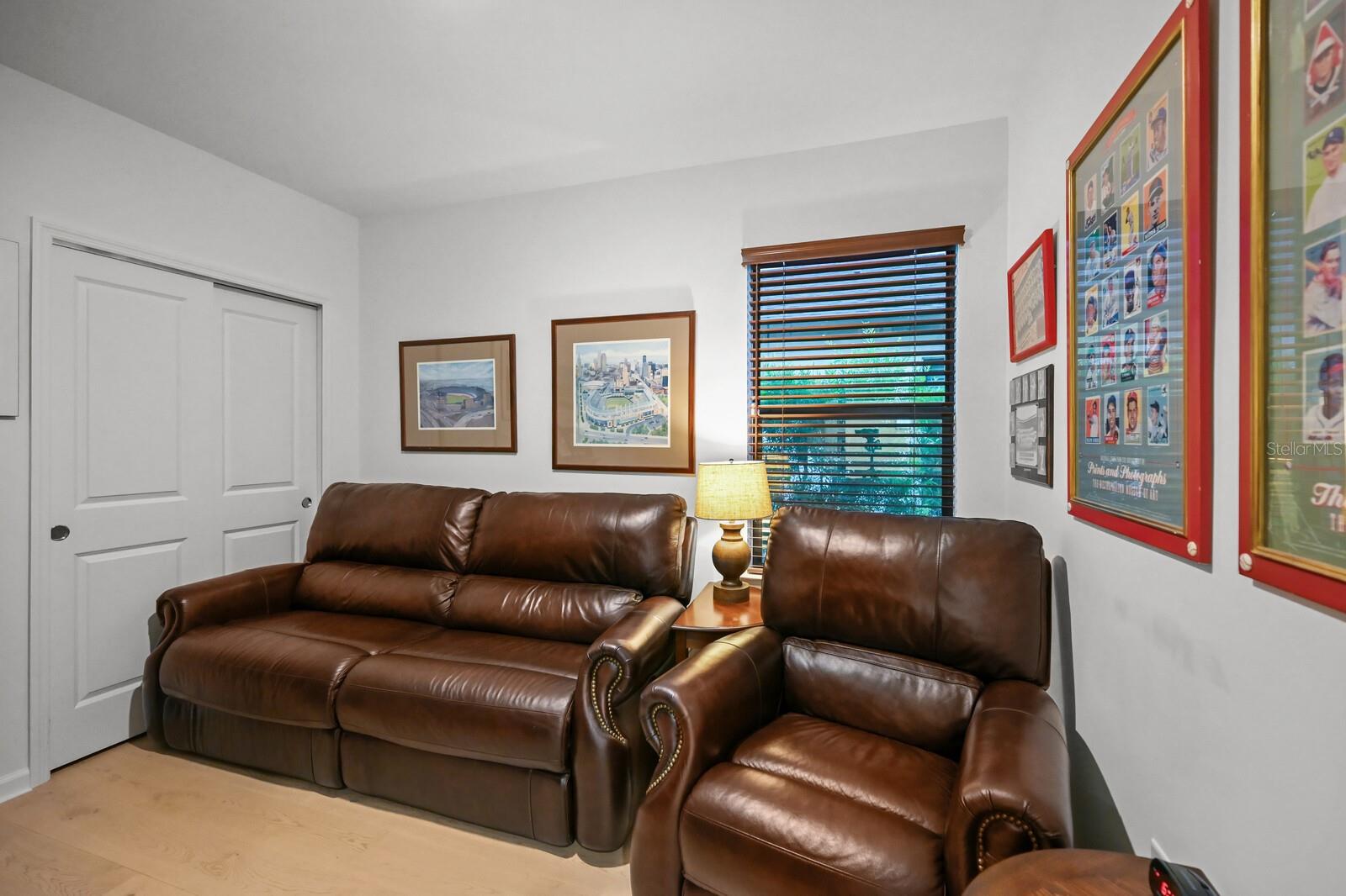 AVANTI/WATERSIDE - Residential