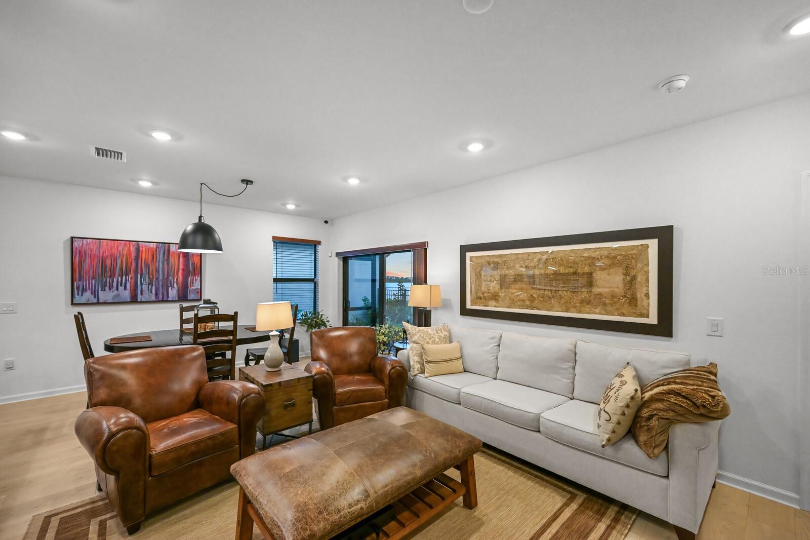 AVANTI/WATERSIDE - Residential