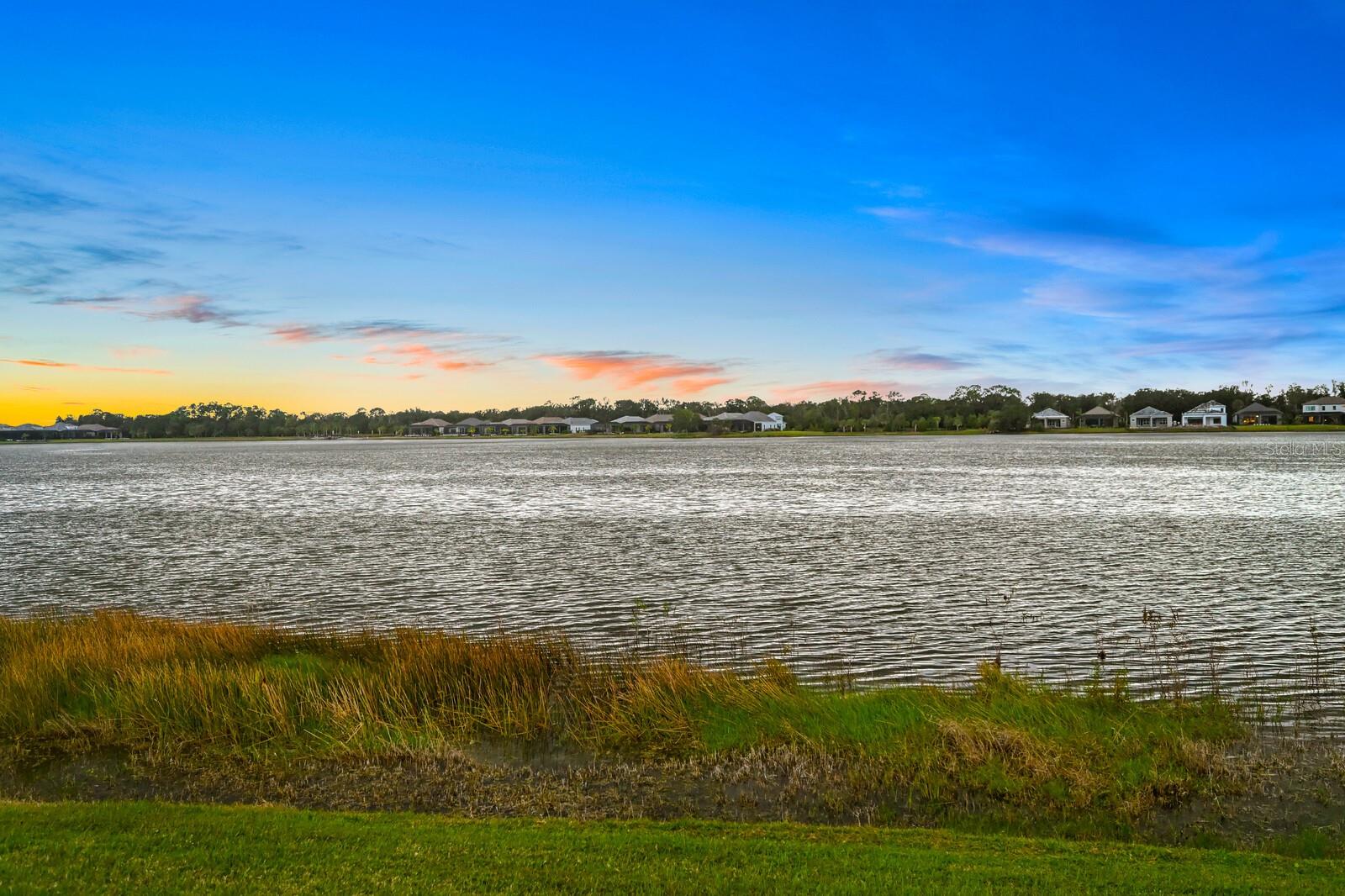 AVANTI/WATERSIDE - Residential