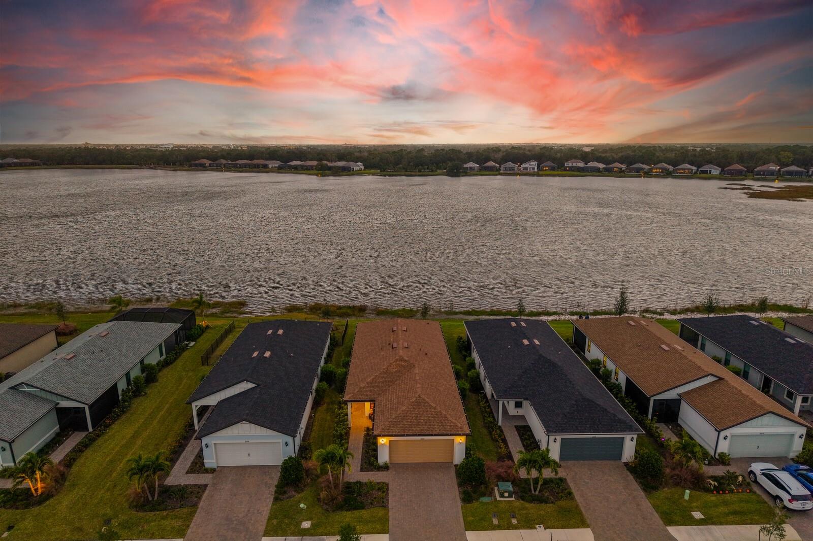 AVANTI/WATERSIDE - Residential