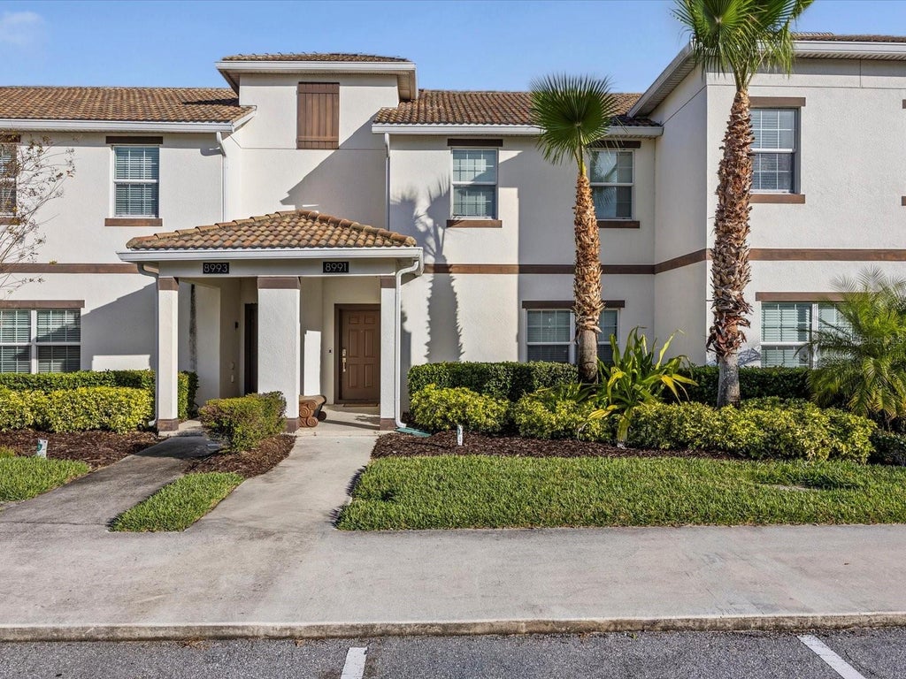 Photo of 8991 Stinger Drive, Davenport, FL 33896 (MLS # S5156203)