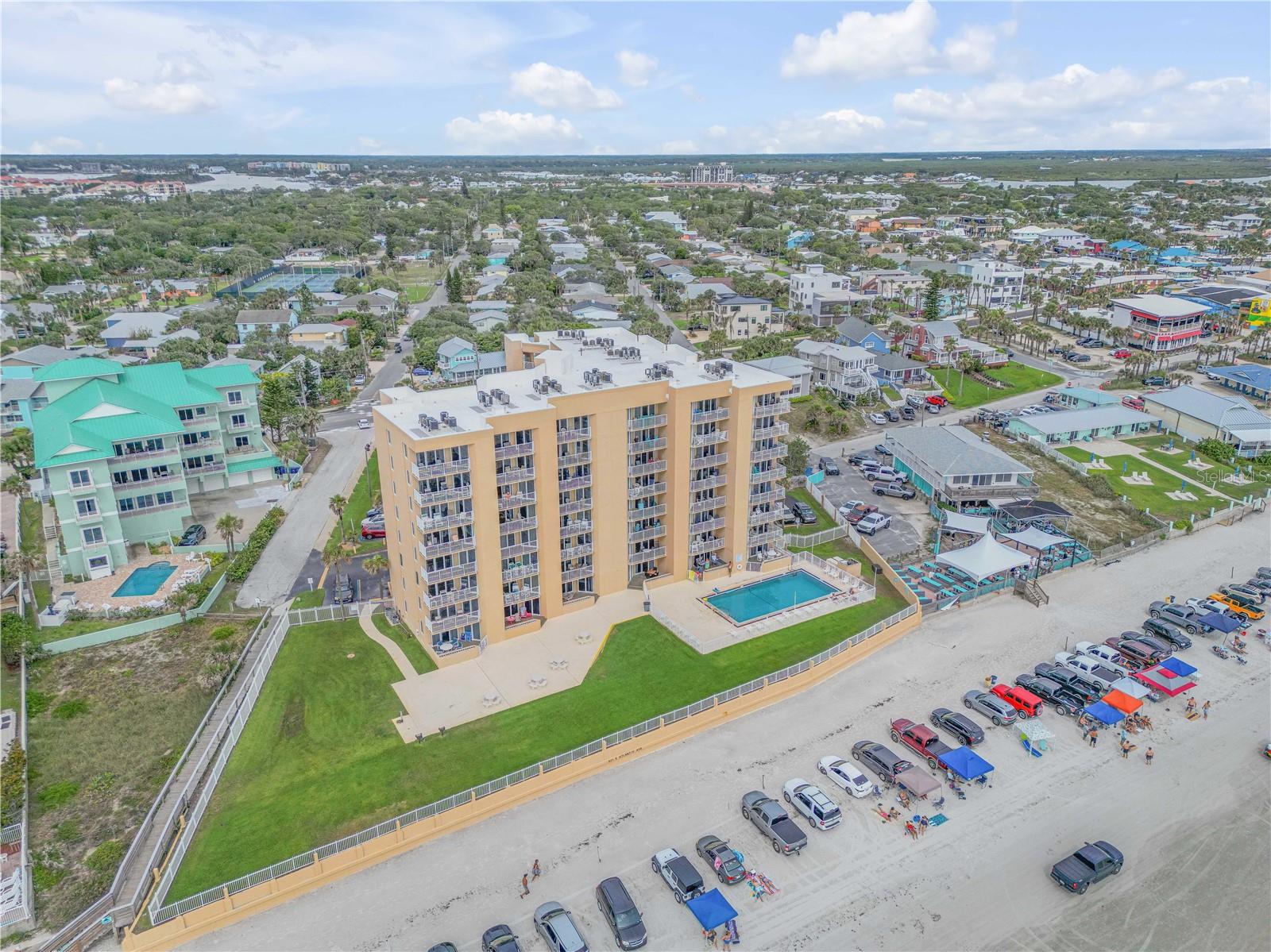 OCEANIA PLAZA CONDO - Residential