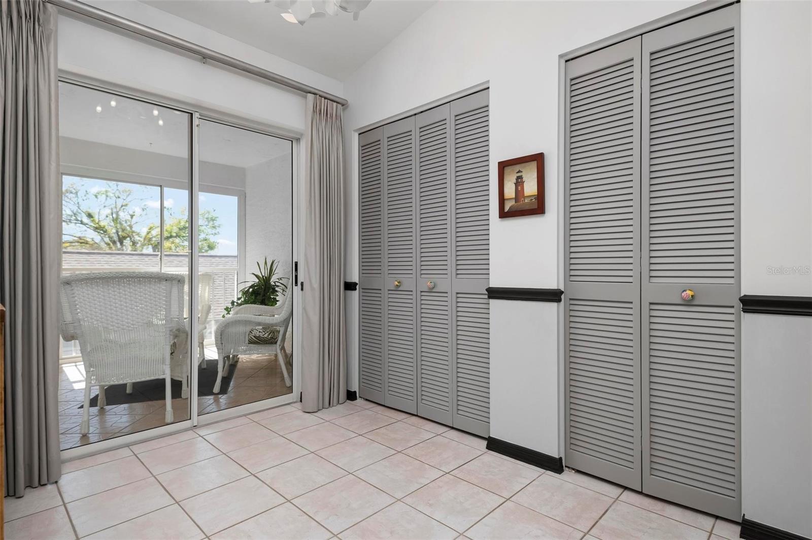 TARA VERANDAS - Residential