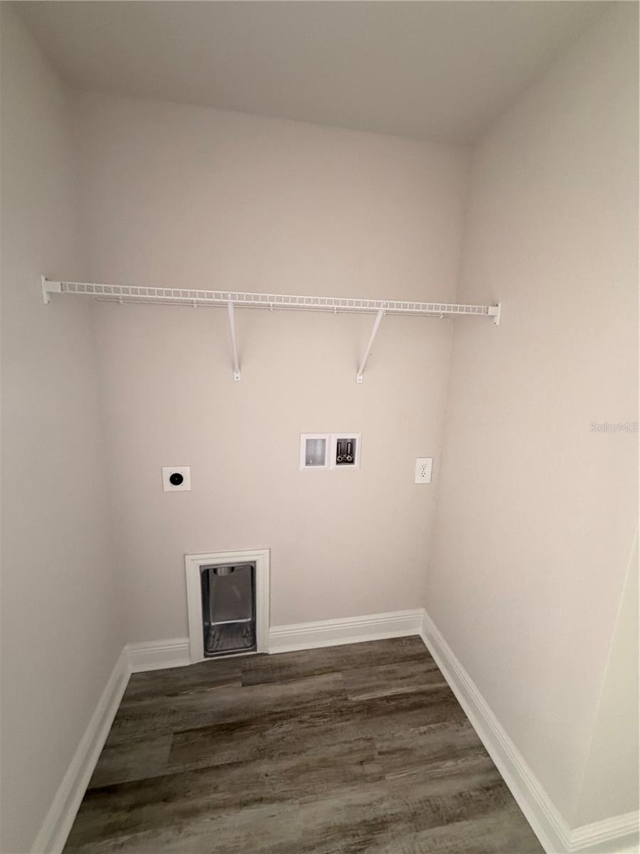 EMERALD & ALVINA ESTATES - Residential