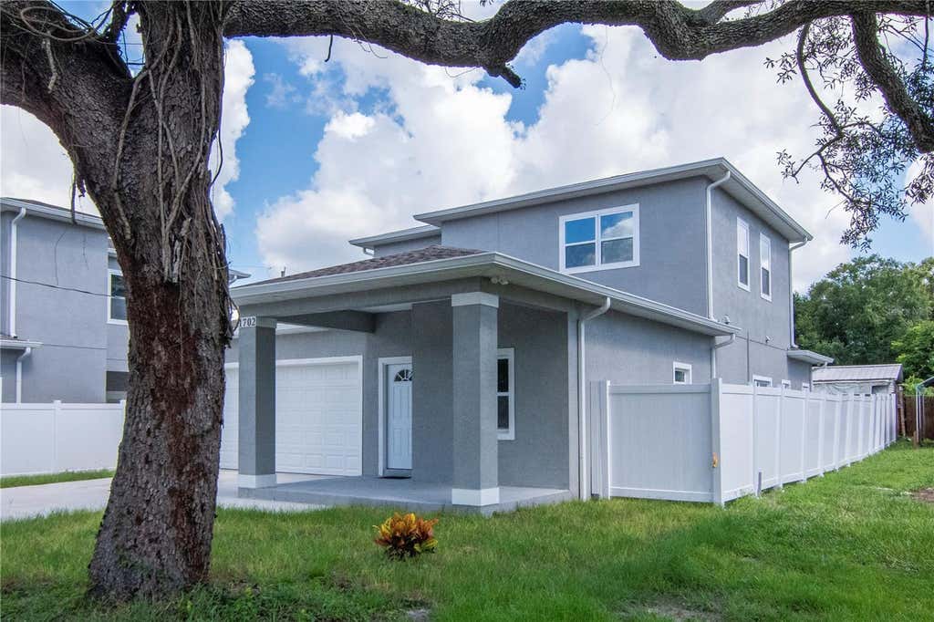 Photo of 1702 E Annona Avenue, Tampa, FL 33612 (MLS # TB8493057)