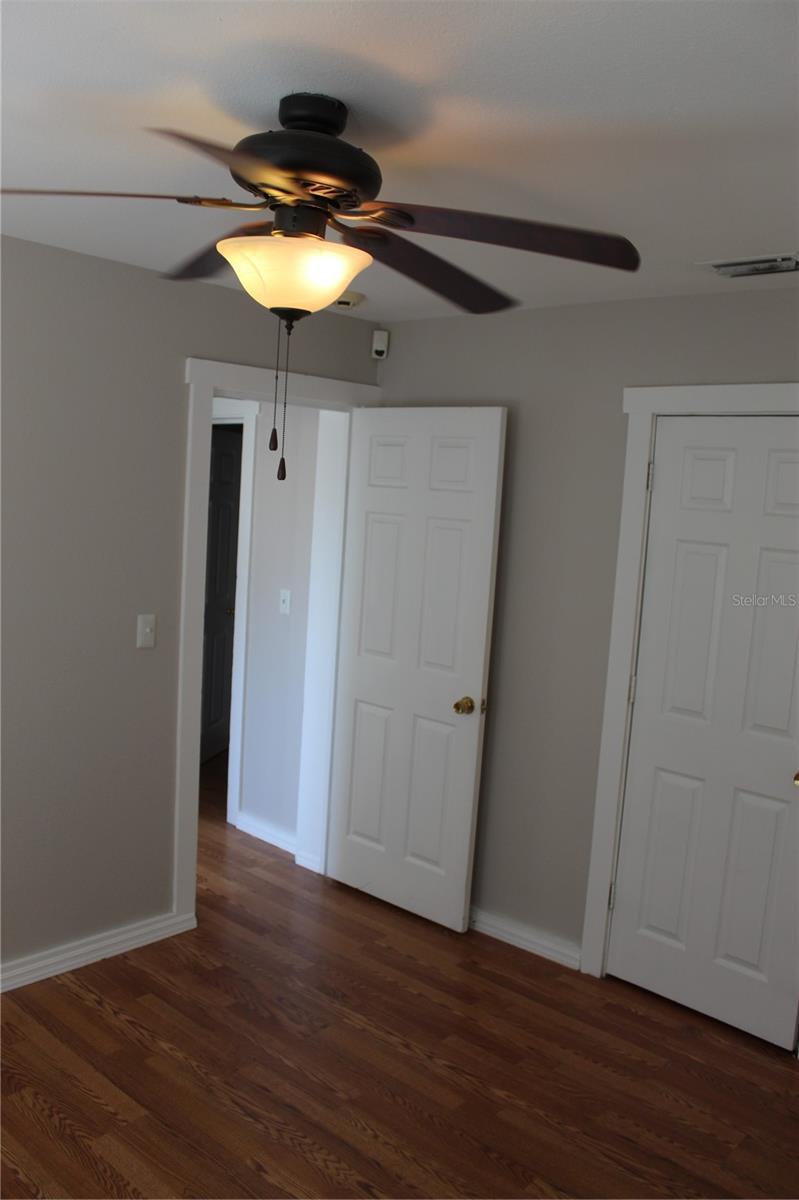 LA PALOMA - Residential Lease