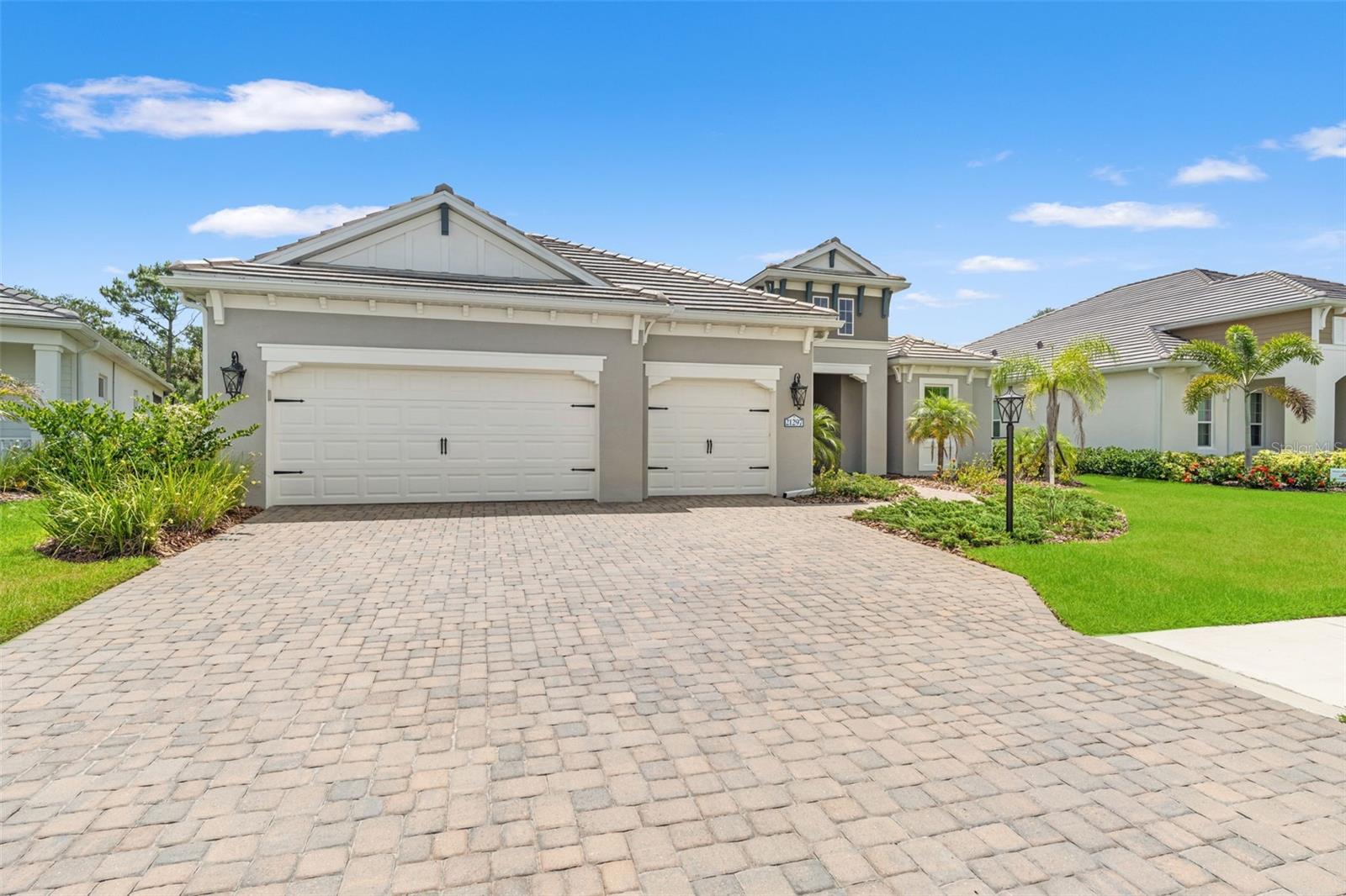 GRAND PALM PHASES 2A (D) & 2A (E) - Residential