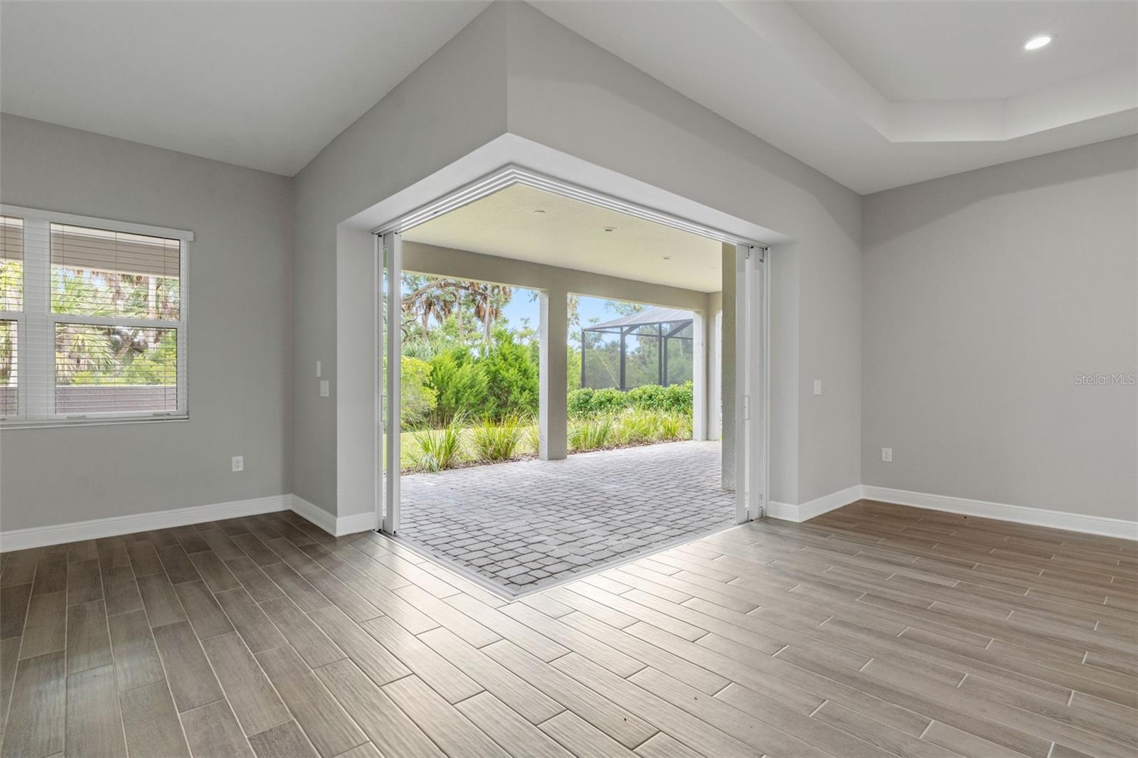 GRAND PALM PHASES 2A (D) & 2A (E) - Residential