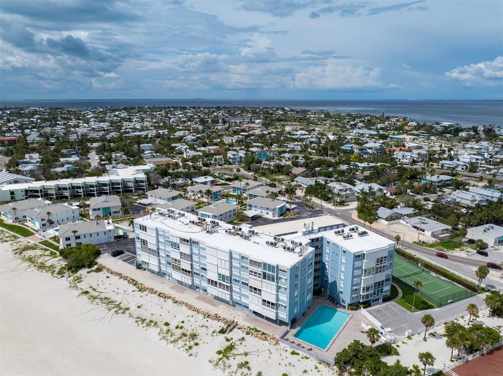 5300 GULF DRIVE 105