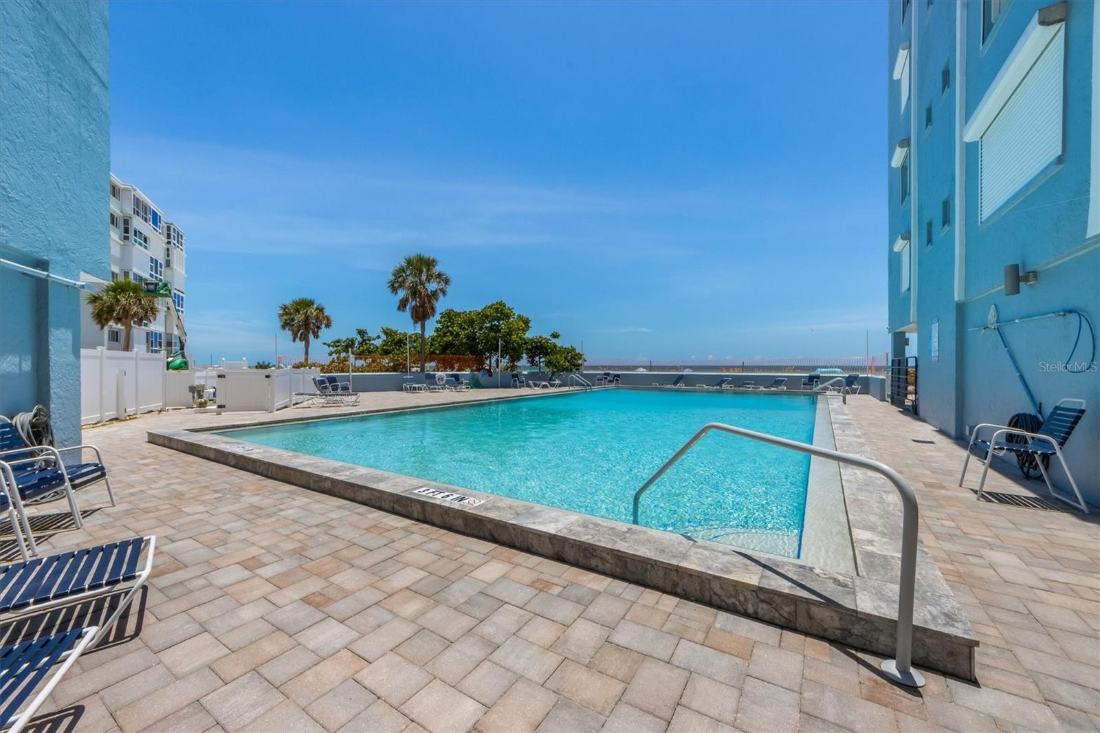 MARTINIQUE APTS NORTH - Residential
