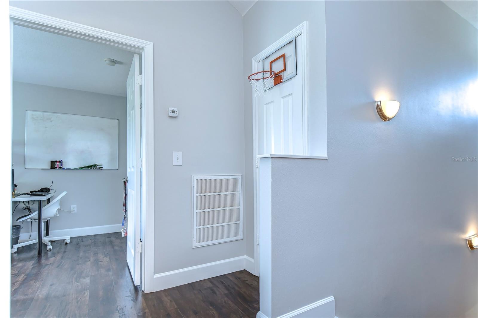 HAMMOCKS - Residential