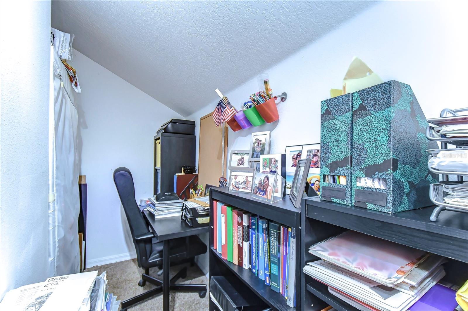 HAMMOCKS - Residential