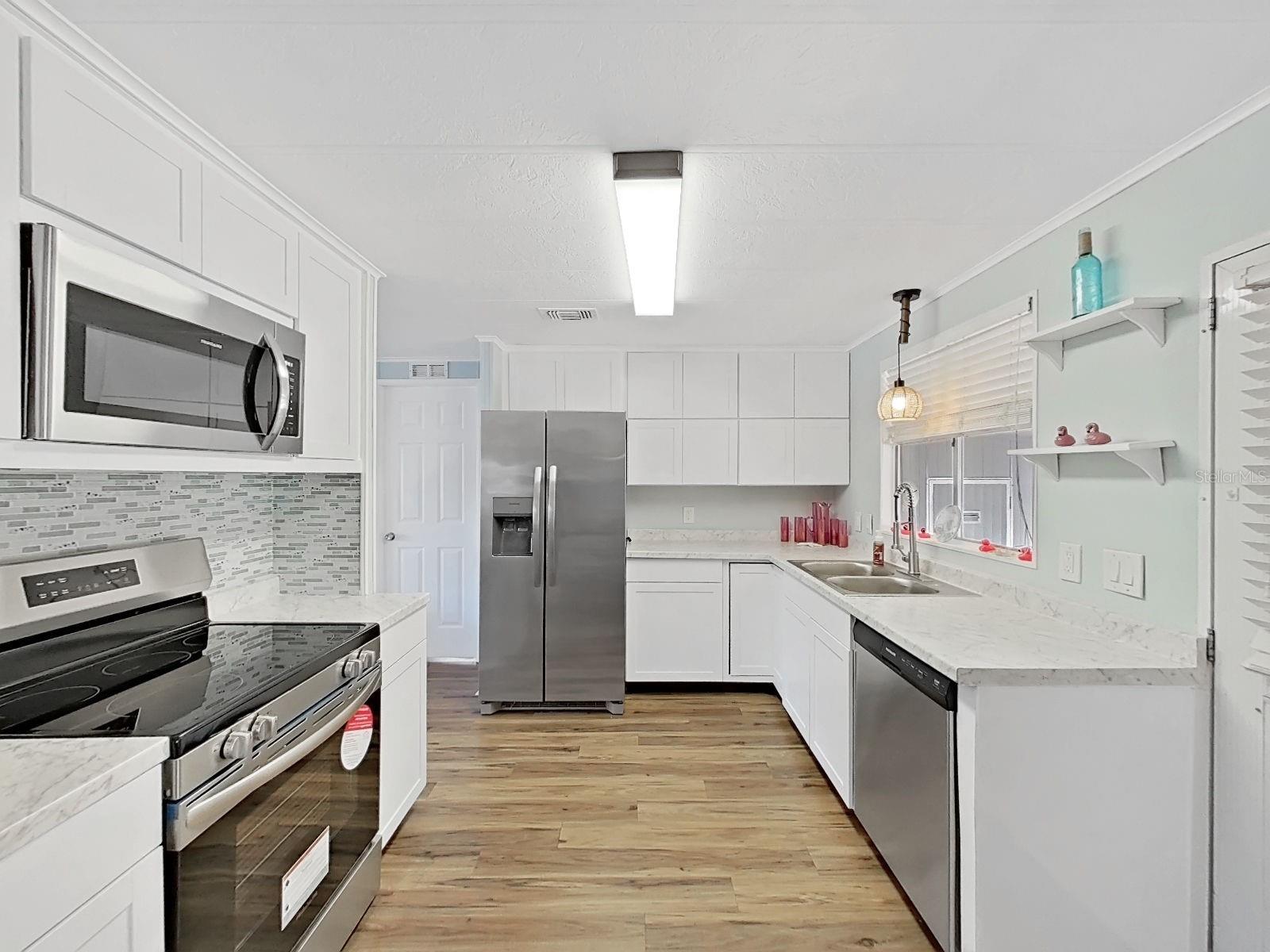 GLENWOOD ESTATES INC CONCO - Residential