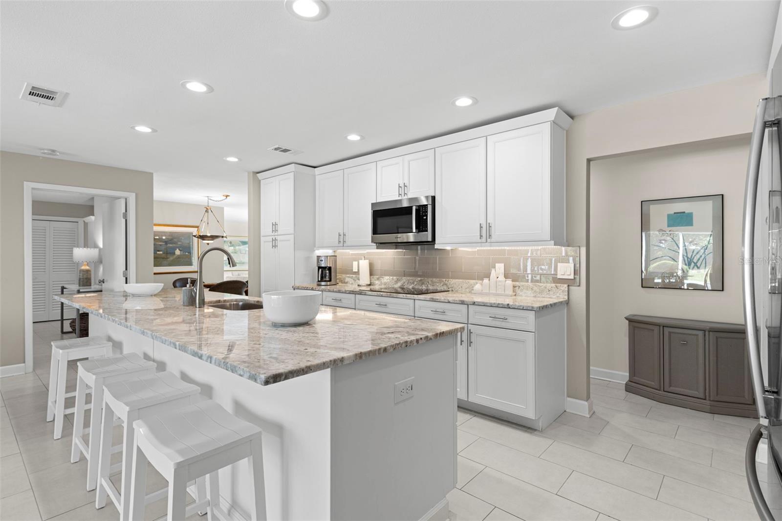 CLUBHOUSE ESTATES OF COUNTRYSIDE - Residential