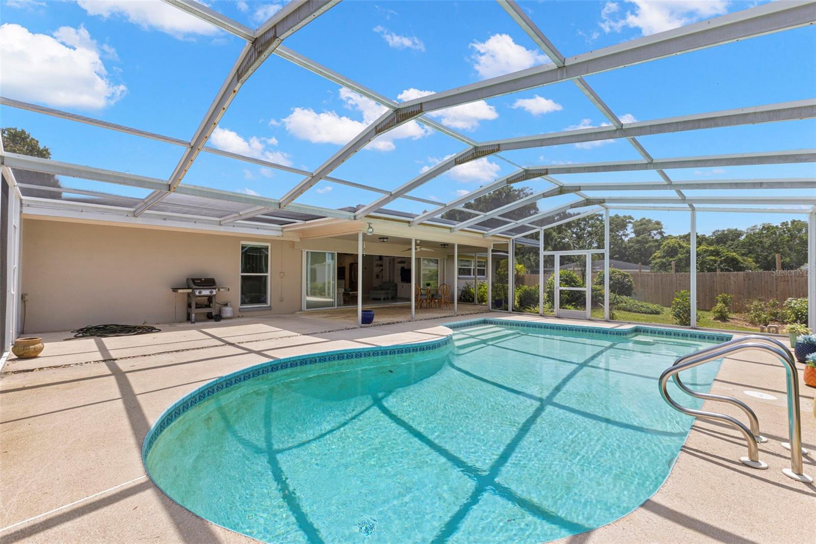 CLUBHOUSE ESTATES OF COUNTRYSIDE - Residential