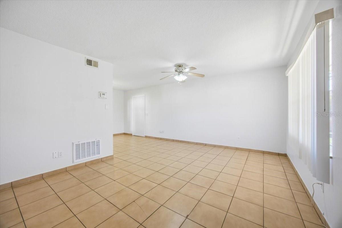 CAMELLIA GARDENS SECTION 3 - Residential Lease