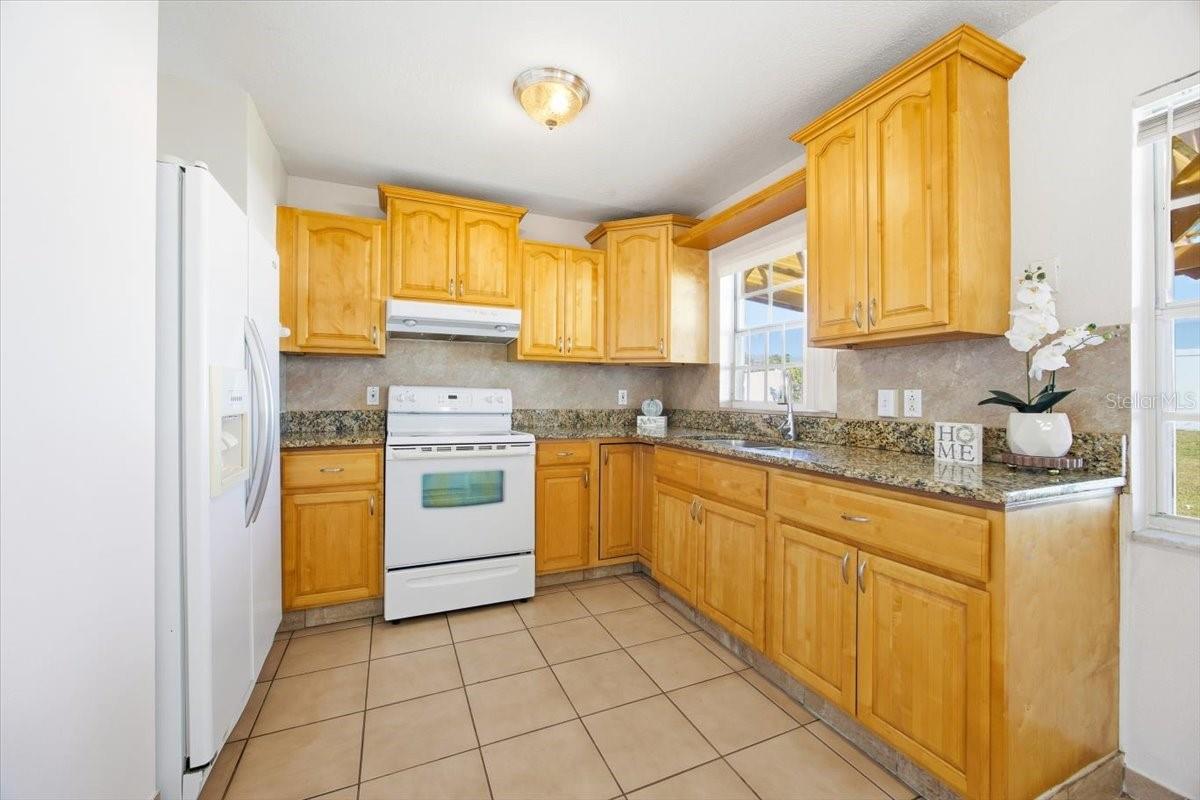 CAMELLIA GARDENS SECTION 3 - Residential Lease