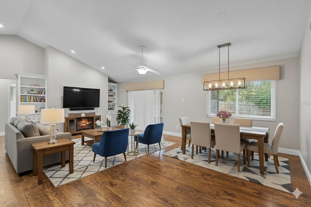 Photo of 314 E Bonnie Trail, Longwood, FL 32750 (MLS # O6300904)