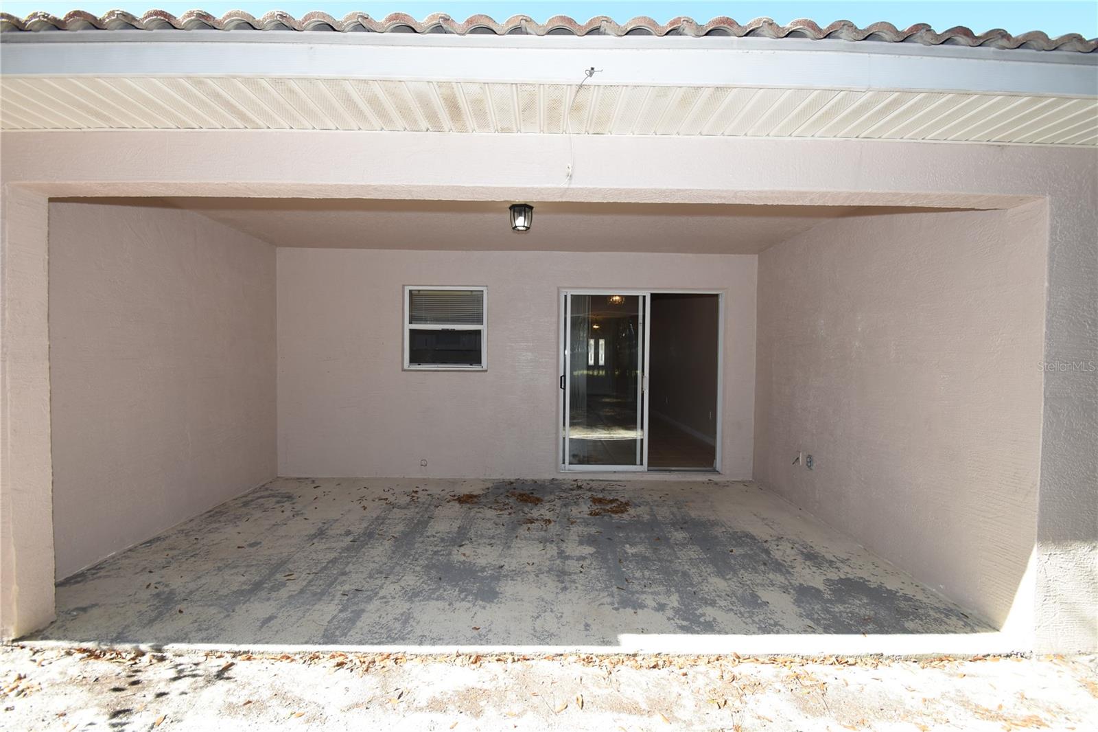 LEHIGH WOODS - Residential Lease