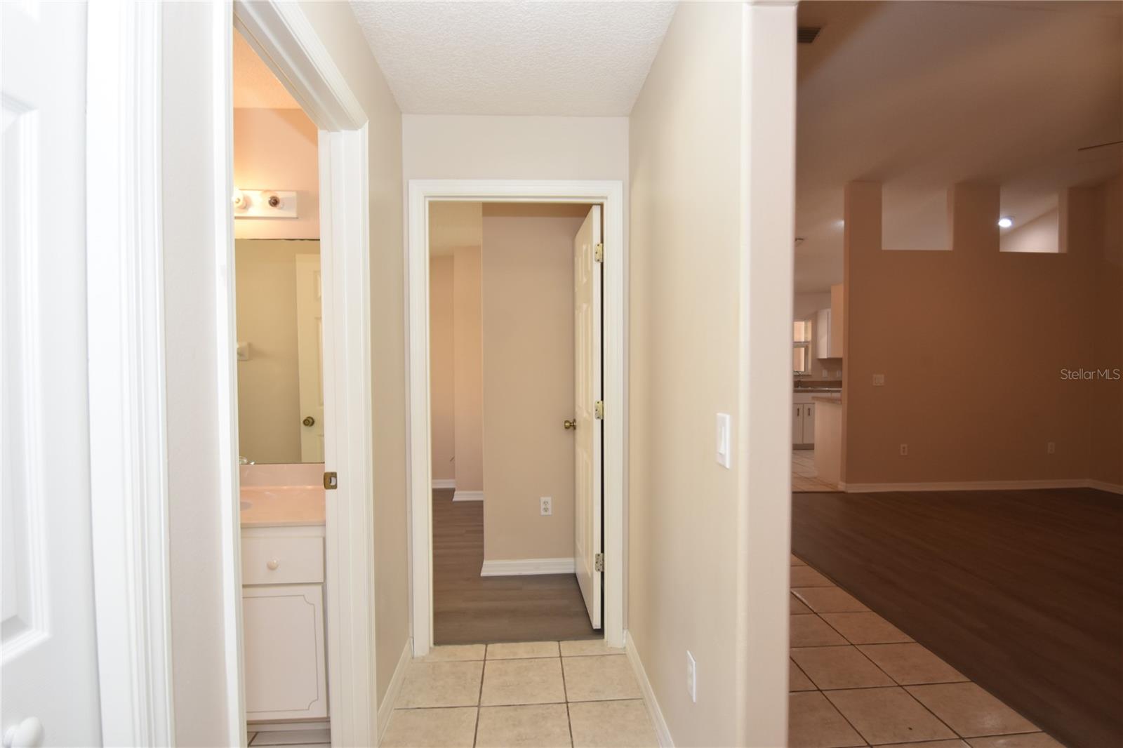 LEHIGH WOODS - Residential Lease